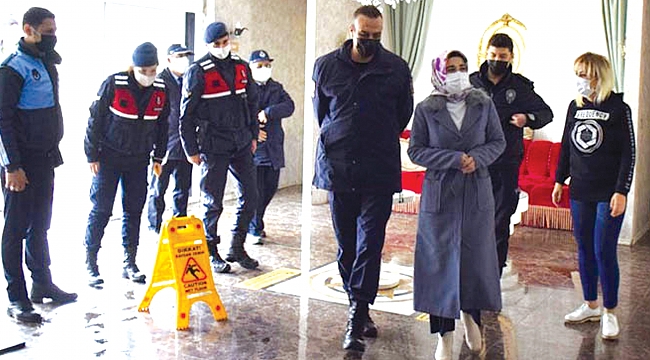 Şiddetten uzak bir dünya hak ediyoruz