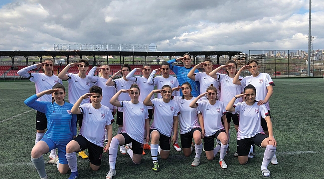 İLK RAKİP BEŞİKTAŞ