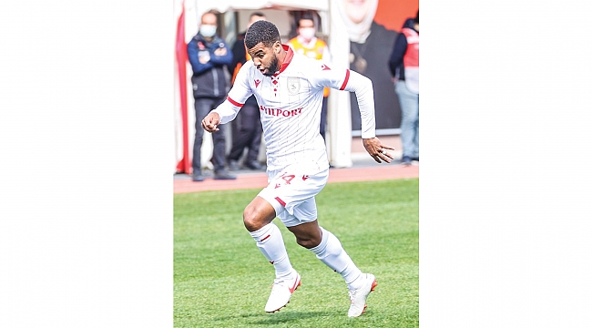 Mathias 90’da avlıyor