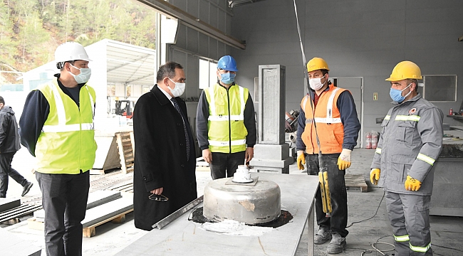 Şehri nakış gibi işleyen tesis