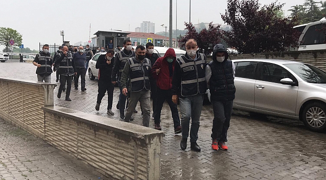 Kafeye kumar baskını