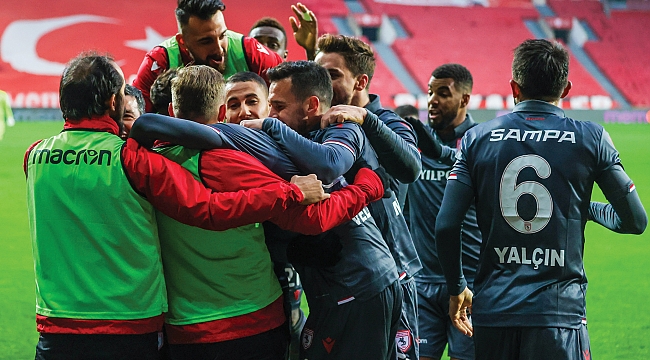 SAMSUNSPOR’U BERABERLİKLER YAKTI!