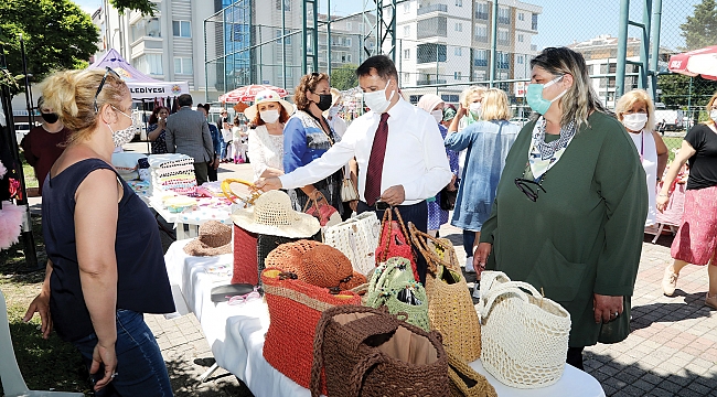 Atakumlu kadınların el emeği ekonomiye dönüşüyor