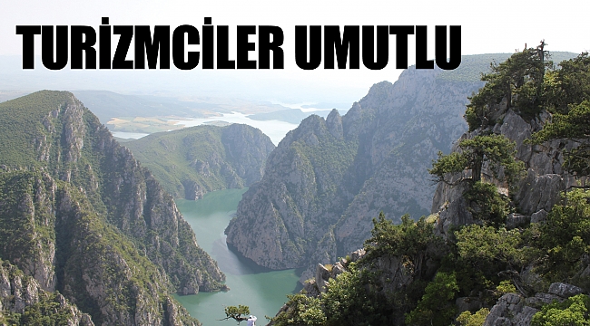 TURİZMCİLER UMUTLU