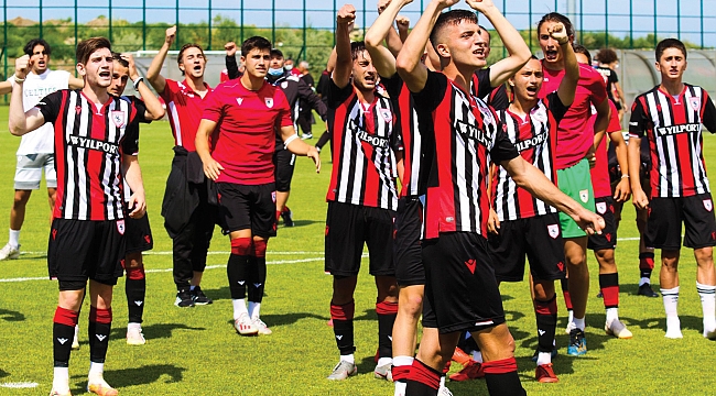 Yıldırım tebrik etti