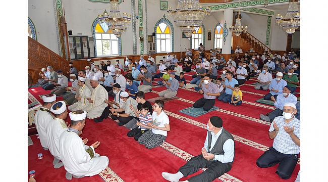 3 oğlu hafız olan baba mevlit okuttu