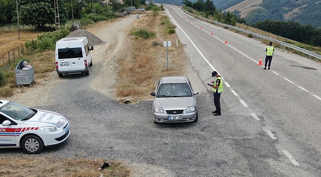 Jandarmadan dronelu denetim