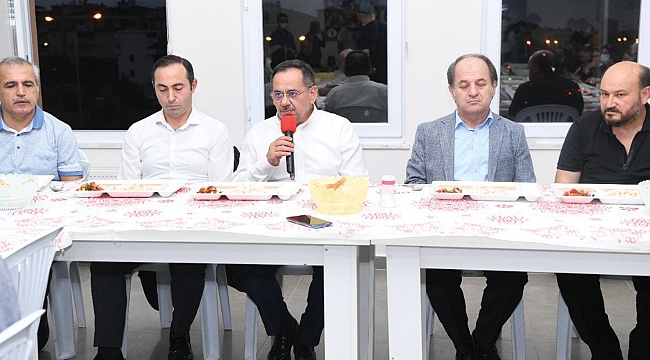 Cem Evi’nde iftar yaptı