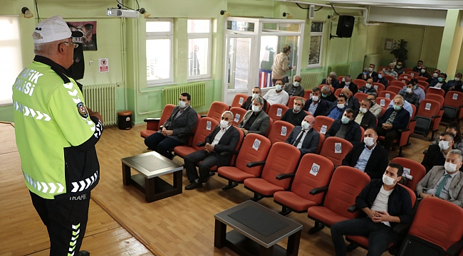 Servis sürücülerine bilgilendirme eğitimi