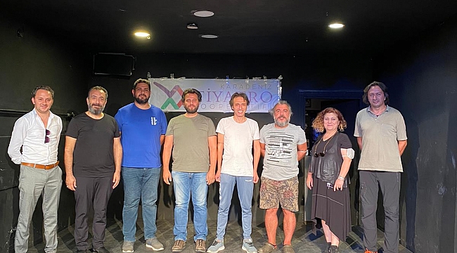 Tiyatro ile güzel günlere