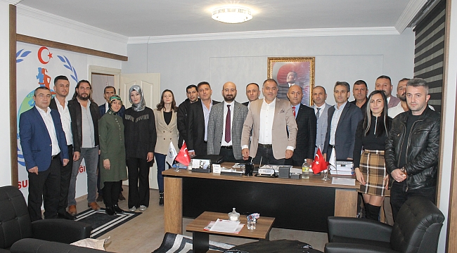 Dünyanın donanımlı gençlere ihtiyacı var