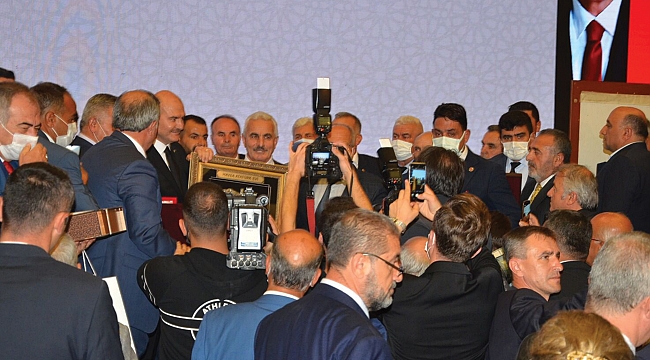 Samsunlu muhtarlar Bakan Soylu ile buluştu