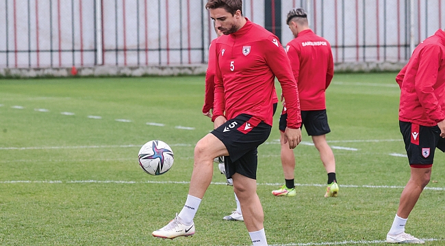 Tomane çok hırslı