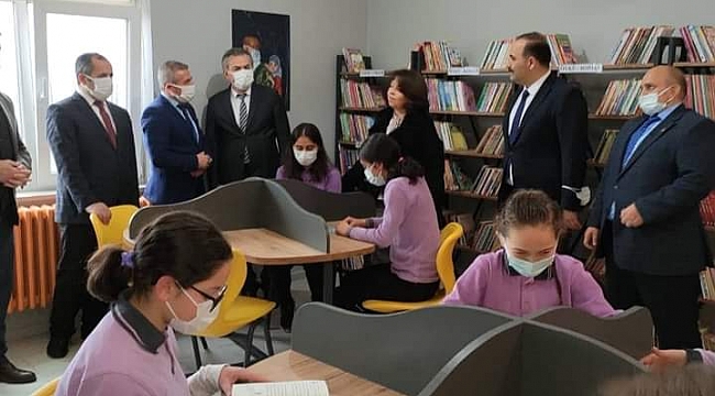 Ladik'te kütüphane kuruldu