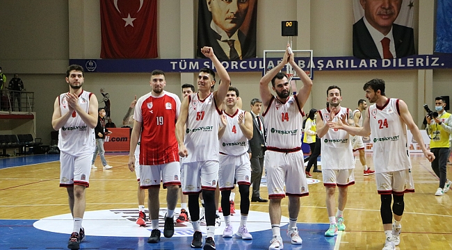 Mersin’i geçemedik 87-84