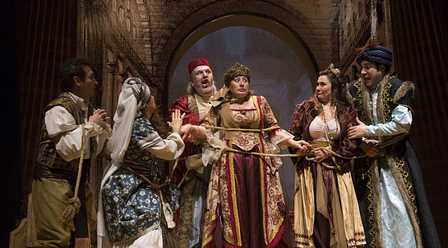 ‘Saraydan Kız Kaçırma’ SAMDOB’da