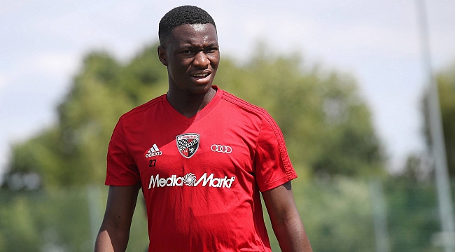 Agyemang ile görüşmeler sürüyor