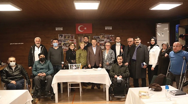 ‘Engelleri el birliğiyle aşacağız’