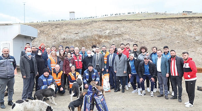 İlkadım ve Atakum’dan mama desteği 