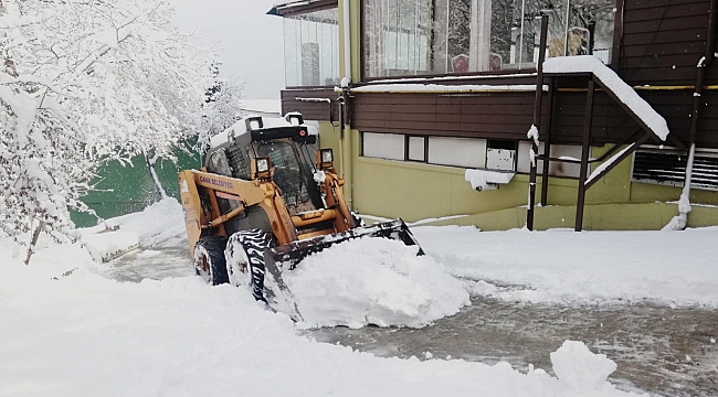 Canik’te kar mesaisi