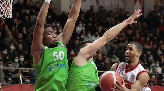 Dev adamlar galibiyet istiyor