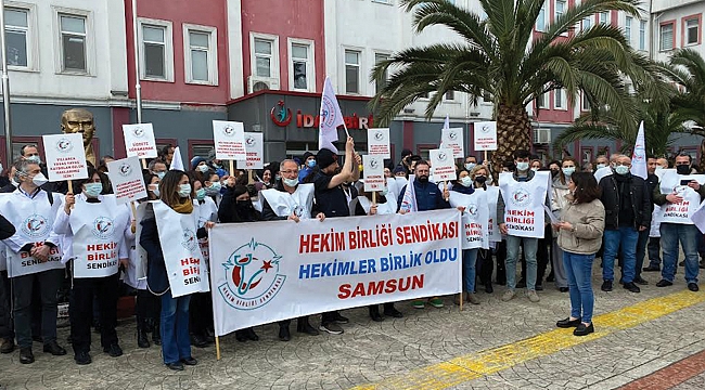 Hekimlerin iş bırakma eylemi sürüyor