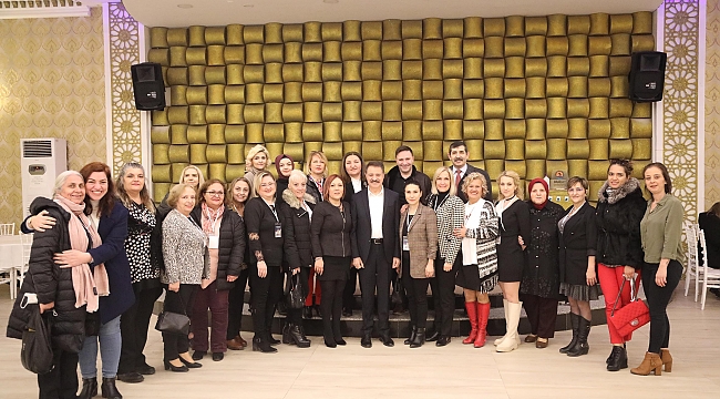 Kadınlar birlik olup sesinizi yükseltin