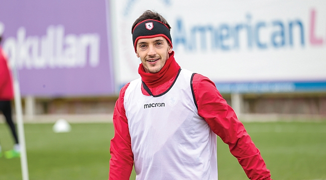 Vukan’ın yüzü gülüyor