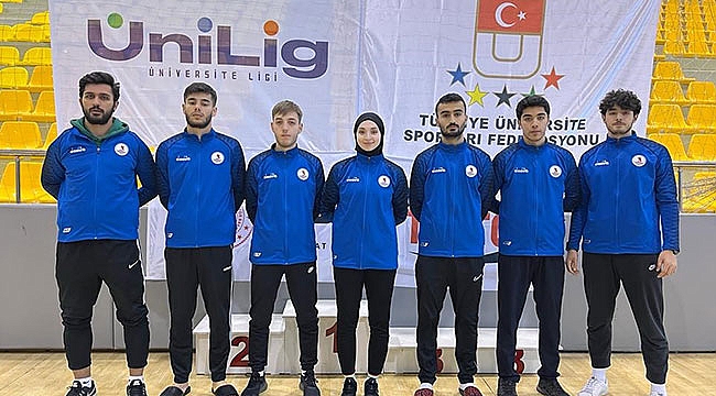 4 madalya ile döndüler