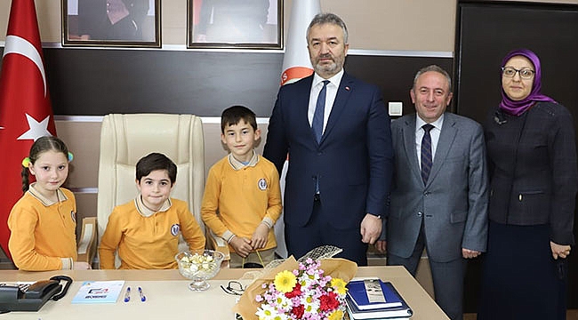 Başkan Topaloğlu koltuğu devretti