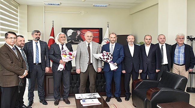 OMÜ İletişim Fakültesi’nde devir teslim