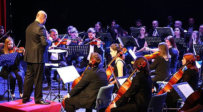 Operadan Senfoni konseri