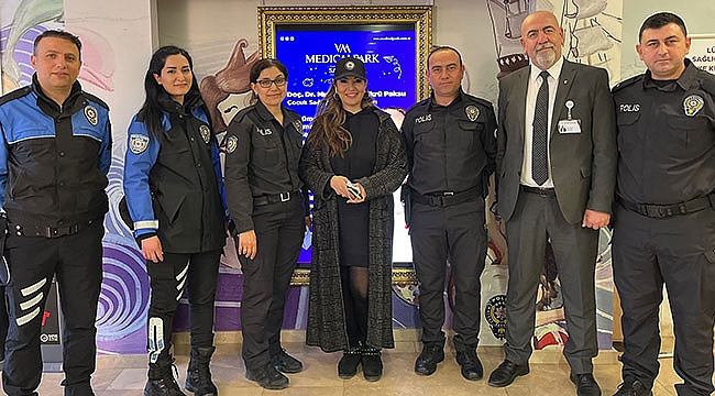 Polislerden çocuklara moral