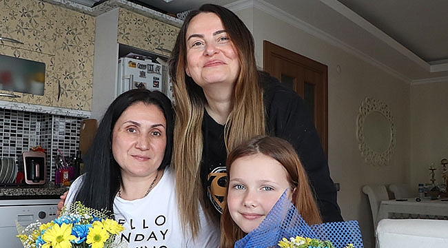 Savaş mağduru aileye evlerinin kapısını açtılar