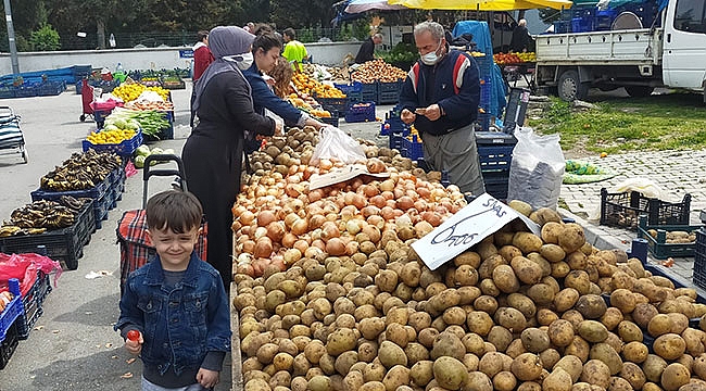 Vatandaş mutsuz esnaf umutlu