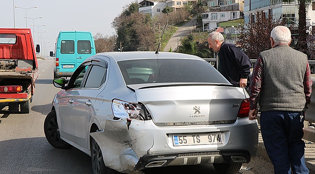 Viyadükte trafik kazası