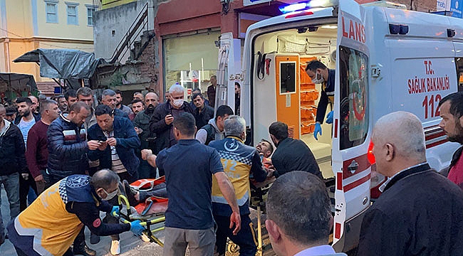 Çay ocağında bıçaklı saldırı