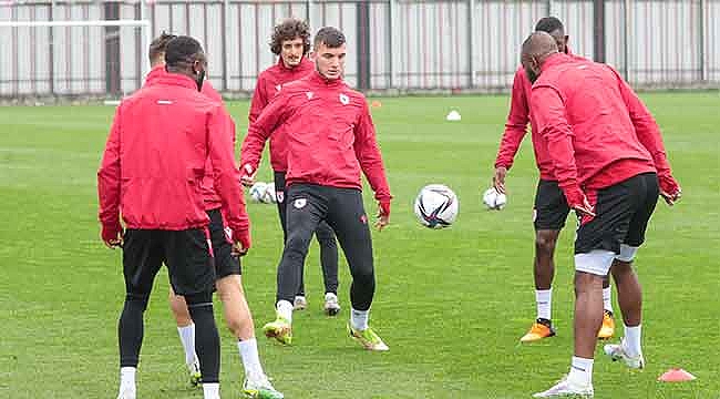 İstanbulspor hazırlıkları başladı