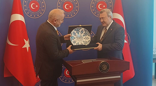 Rektör Ünal Arnavutluk’ta