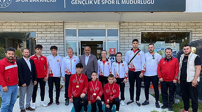 Şampiyonlardan Kasapoğlu’na ziyaret