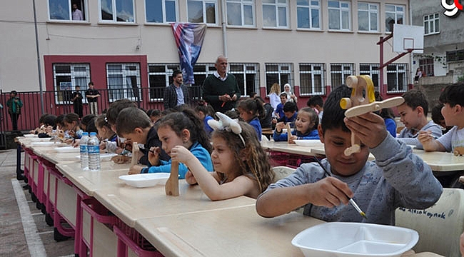 Başkan Akgül çocukları sevindirdi