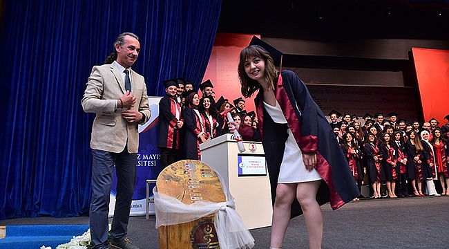 Bu yıl 119 mezun verdi
