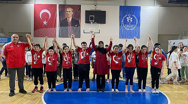 Eğlenirken yarıştılar