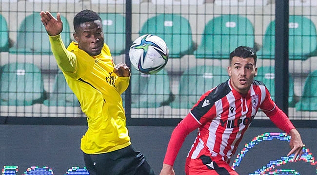 Hüseyin Adanaspor’la görüşüyor