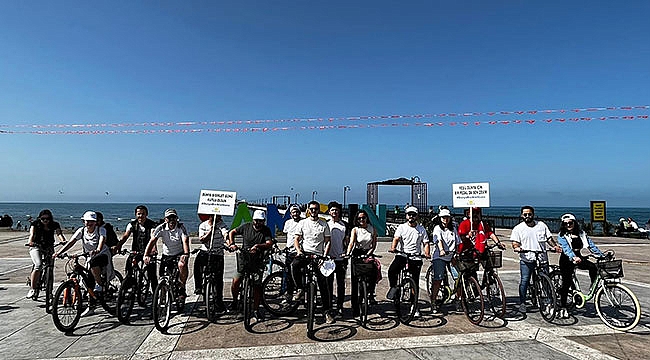 İYİ Partili gençler pedalladı