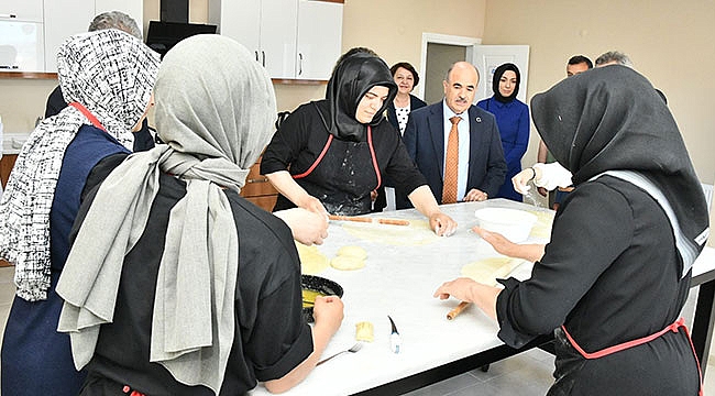 SODAM yılsonu sergisi açıldı