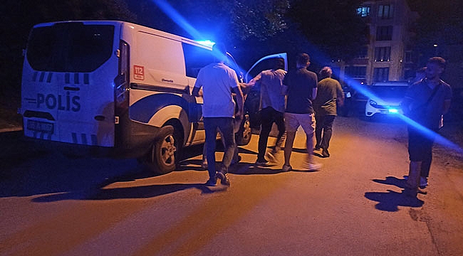 Bafra’da bıçaklı kavga