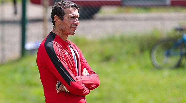 FORVET VE SAĞ BEK ALINACAK