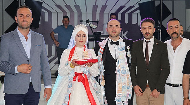 Muratlarına erdiler