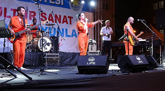 Yakakent'te Türk Somonu Şöleni  